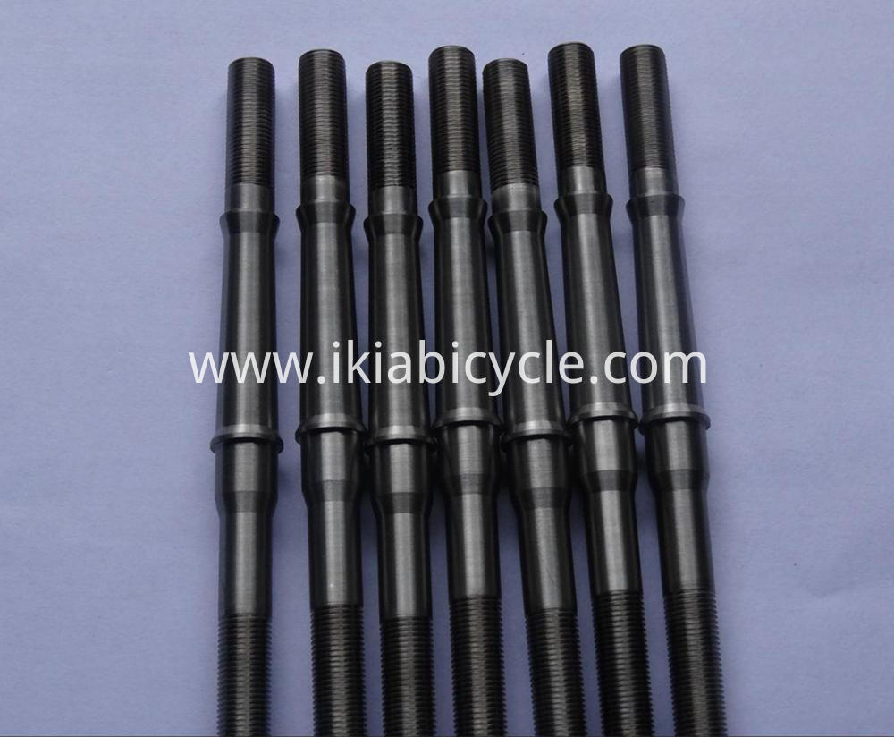bicycle BB axle 