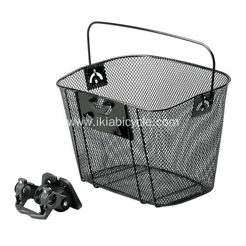 basket with carry handle 